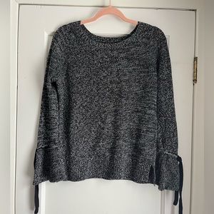 Cute lightweight Loft sweater